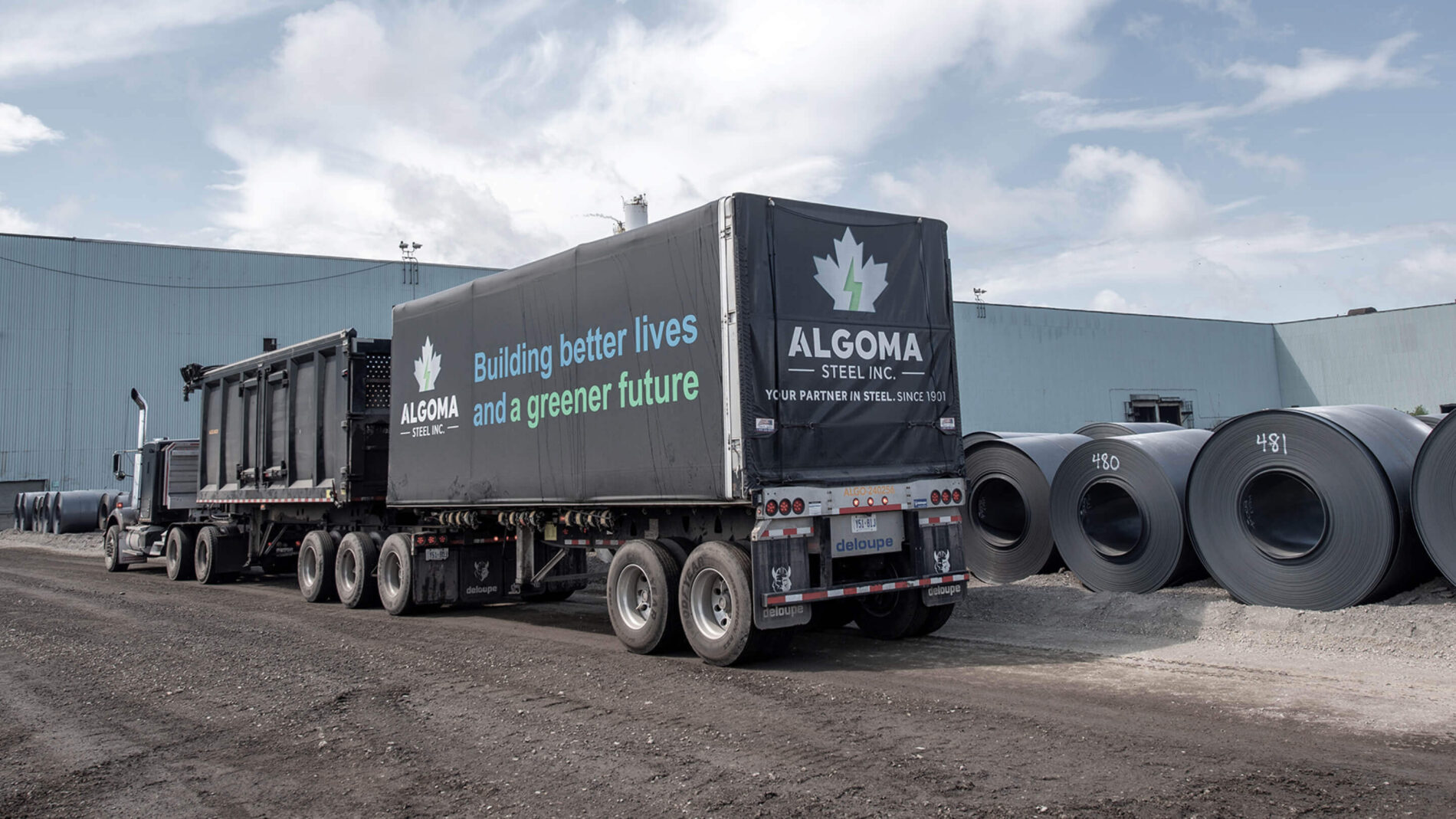 Algoma Steel's custom transportation trailer